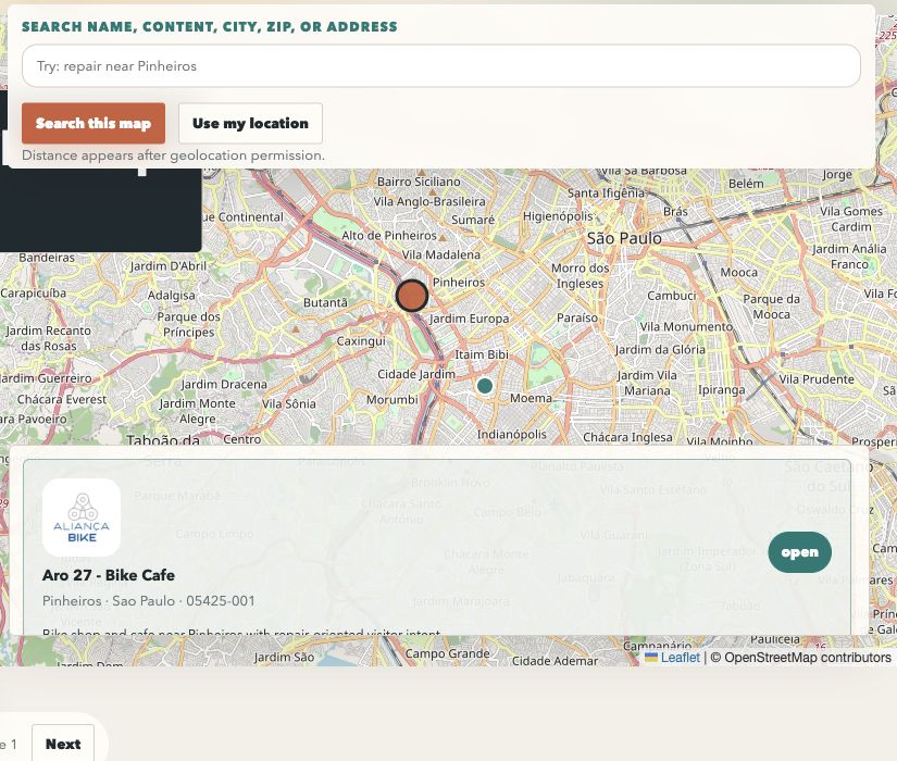 Screenshot of public locator with map and result card after theme customization.